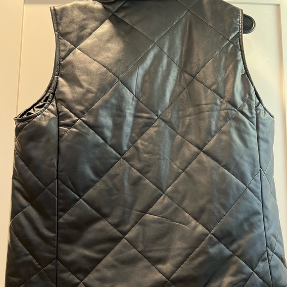Black fake leather zip up vest new with tags - Picture 4 of 9